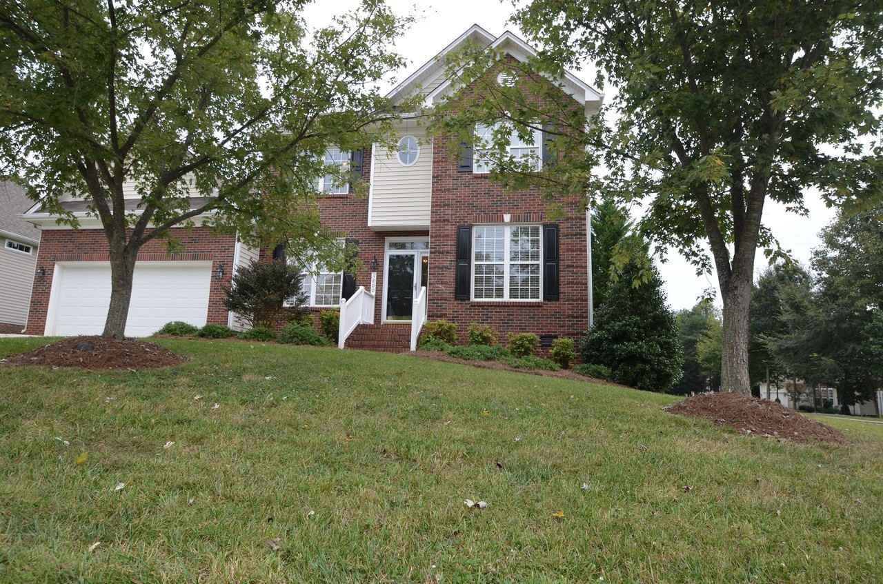 4800 Tenby Dr - Photo 2 of 11