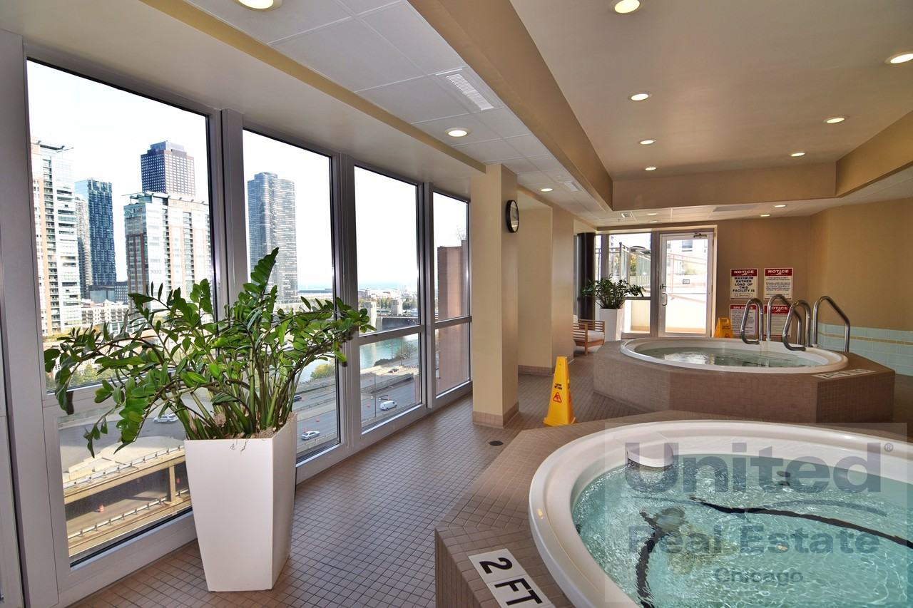 East South Water St & N Field Blvd #2904