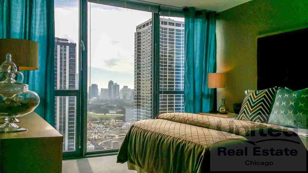 East South Water St & N Field Blvd #1401