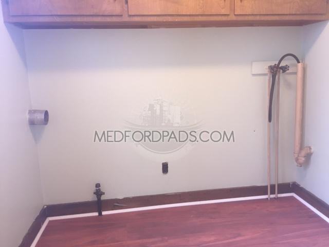 144 Riverside Ave - Photo 2 of 11