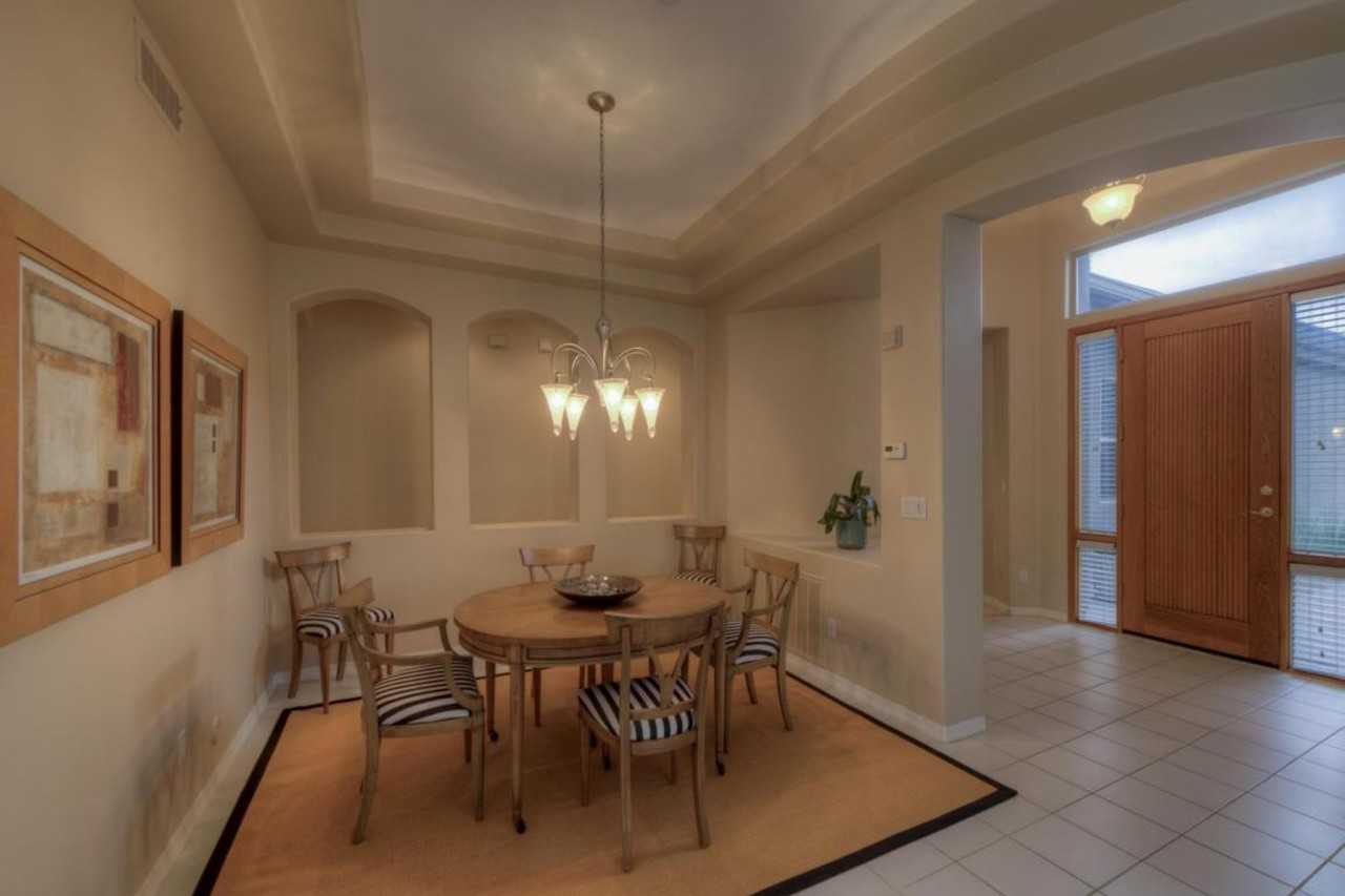 7350 E Eagle Feather Rd - Photo 3 of 27