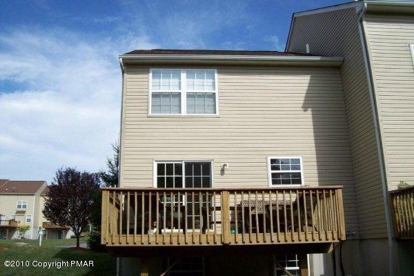 51 Lower Ridgeview Cir - Photo 2 of 4