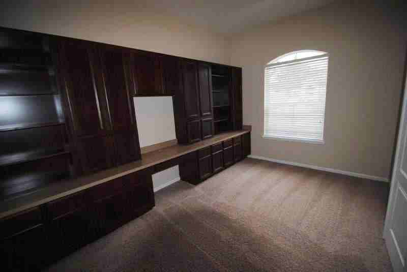 6052 White Tip Rd - Photo 2 of 10