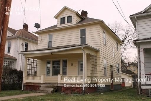 107 N Division St - Photo 2 of 14