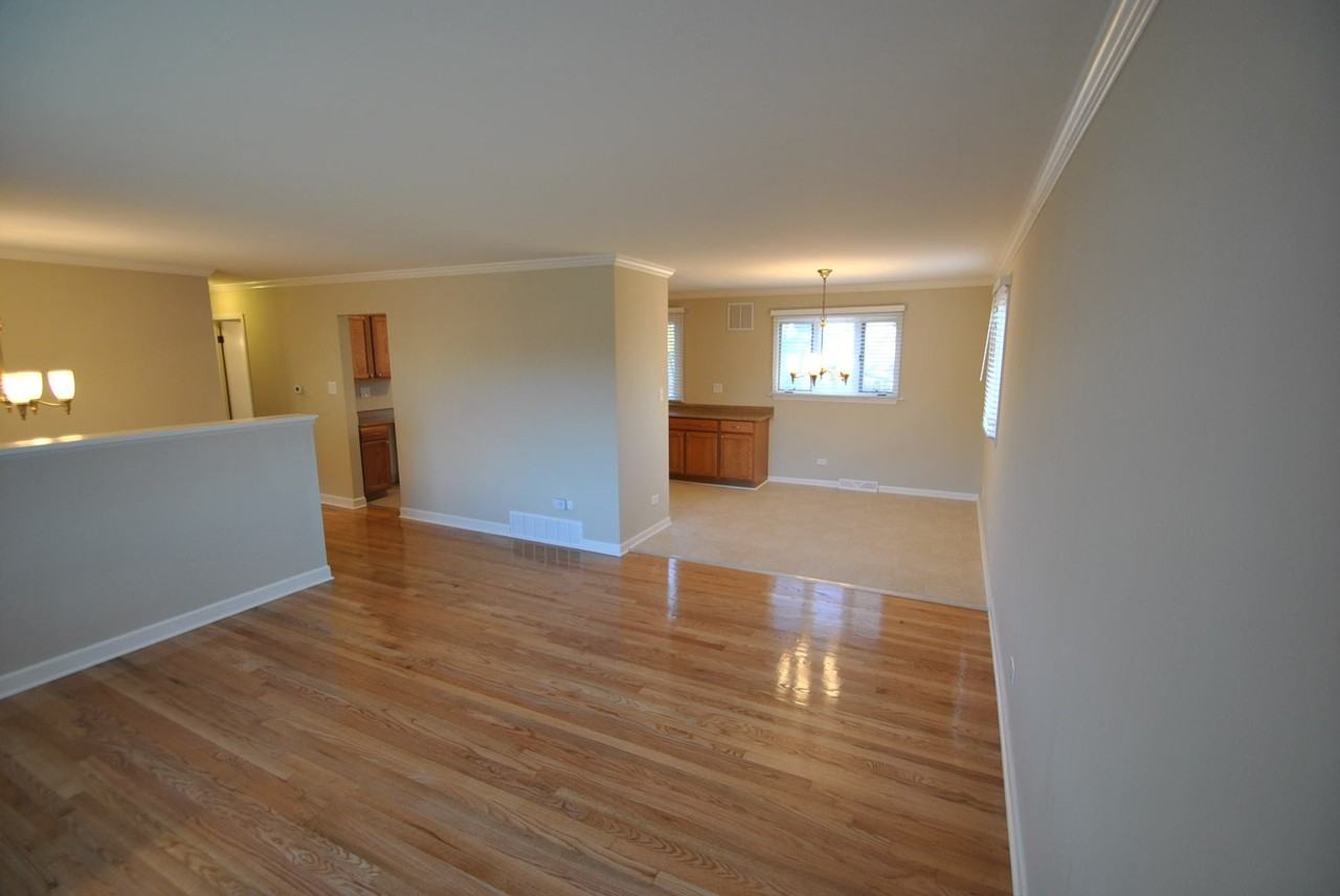8830 Beechnut Rd - Photo 3 of 10