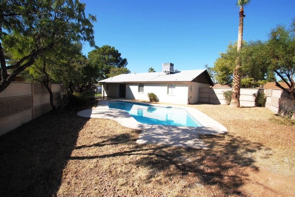 4437 W Cathy Cir - Photo 2 of 13