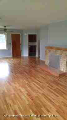 5005 N Greenwood Blvd - Photo 3 of 17