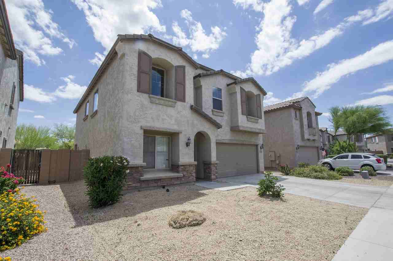 4749 S Antonio - Photo 2 of 20