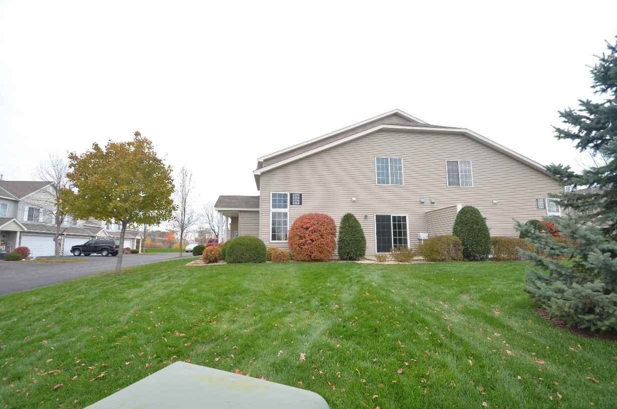 5252 207th St N - Photo 2 of 9