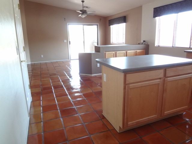 2501 E Stone Stable Dr - Photo 3 of 14