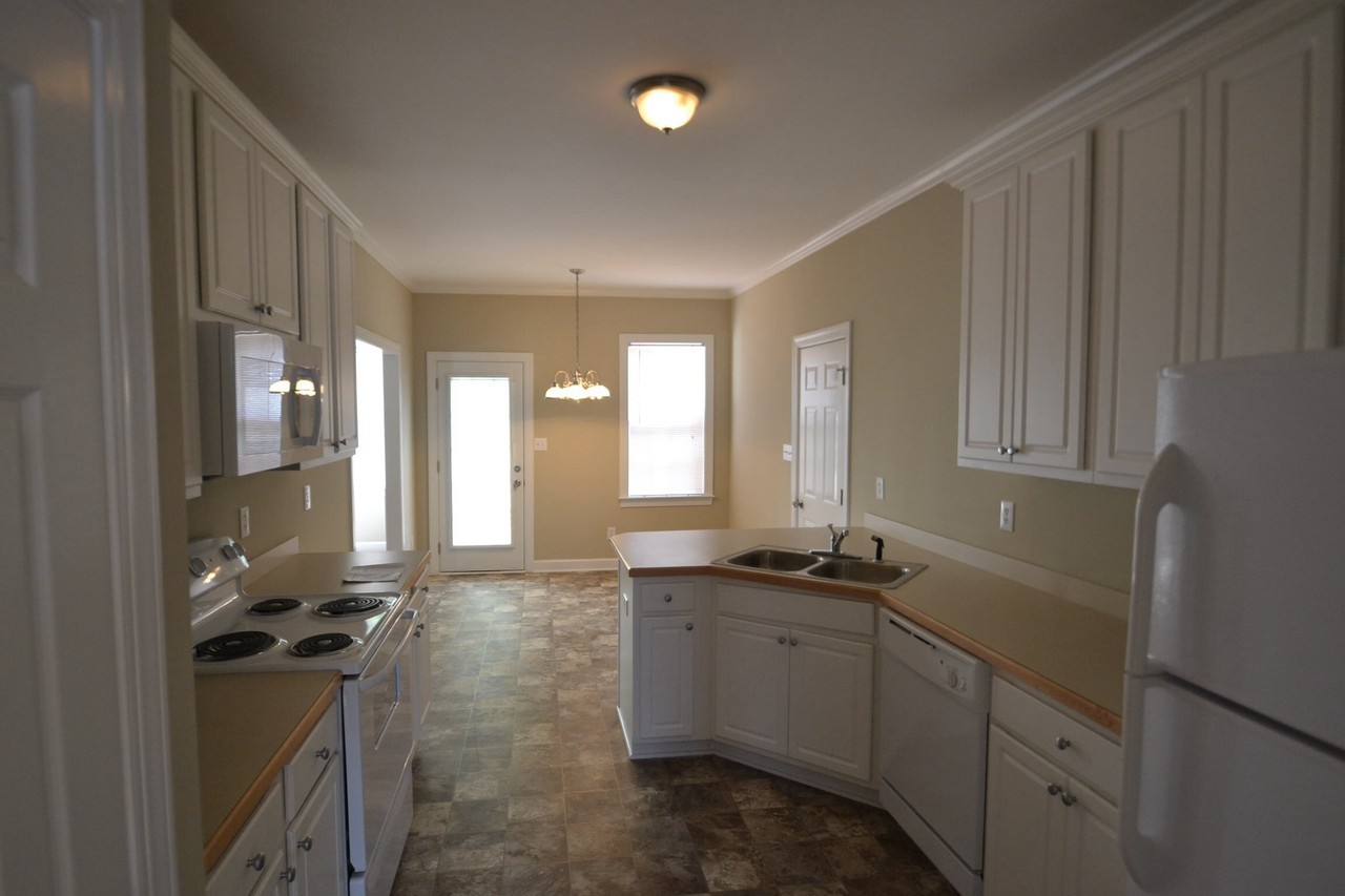 72 E Alex Dr - Photo 2 of 12