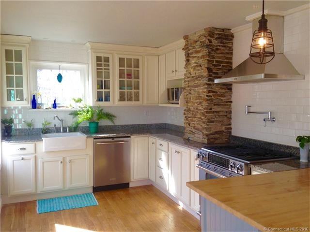 1058 Saybrook Rd - Photo 2 of 17