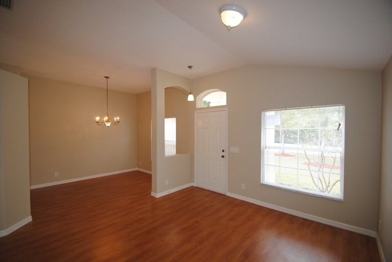 2783 Glasbern Cir - Photo 2 of 10