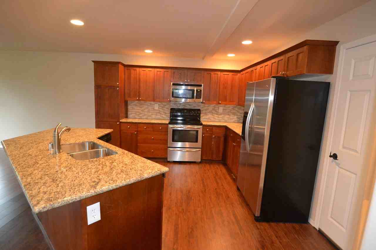 8320 15th Ave Ct E - Photo 3 of 12