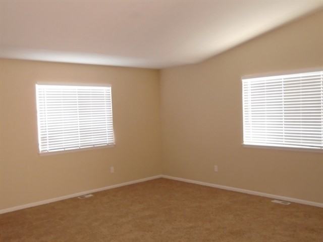 160 E Mountain Ash Ct - Photo 2 of 11