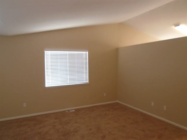 160 E Mountain Ash Ct - Photo 3 of 11