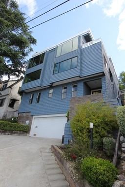 220 Scenic Avenue - Photo 2 of 29