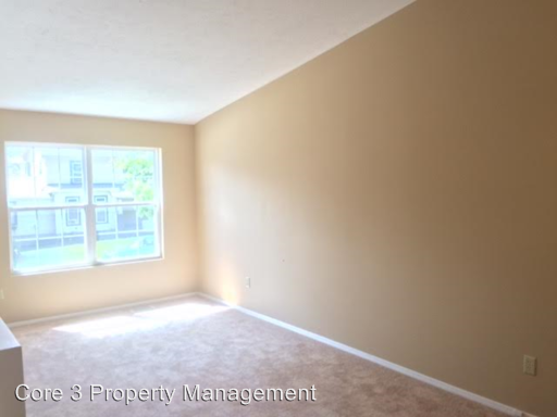 505 N Mclean St - Photo 2 of 9