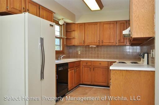 2527 W Southgate St - Photo 2 of 8