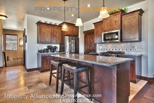 987 W White Cloud Trail - Photo 3 of 12