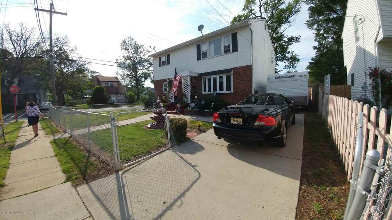 73 Park Ave - Photo 3 of 15