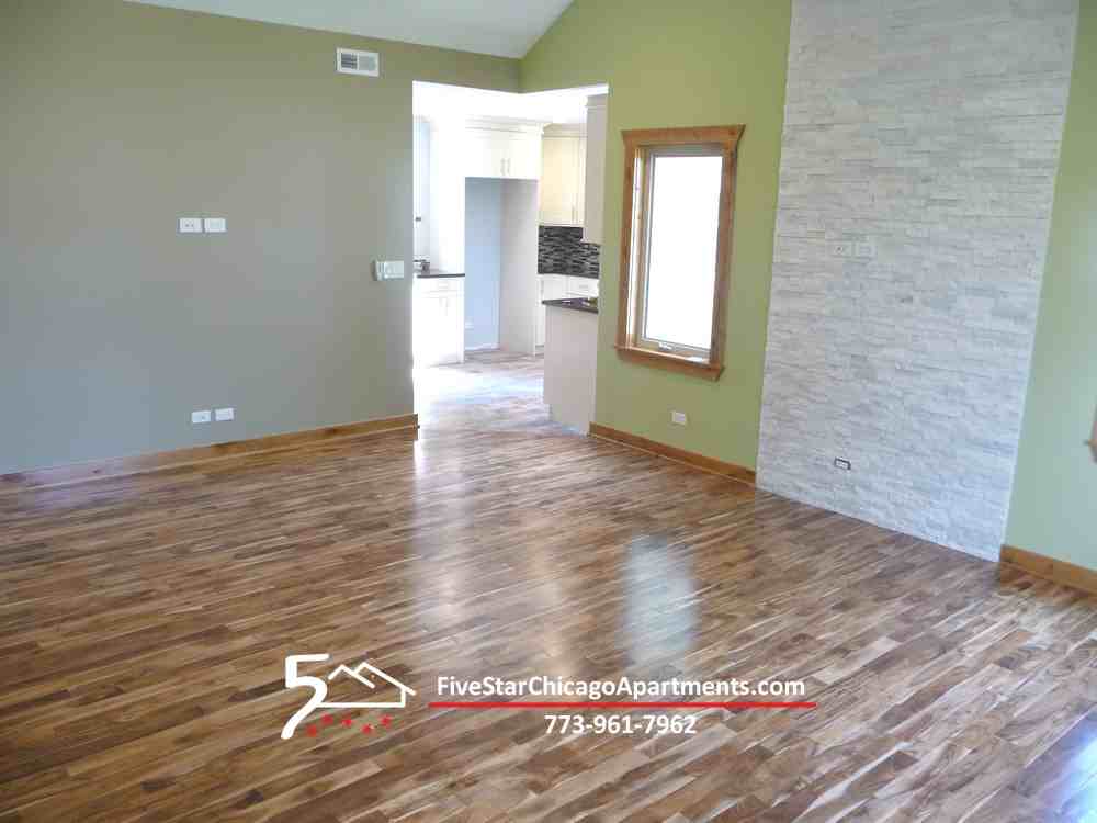 3008 Maple St #BLDG - Photo 2 of 9