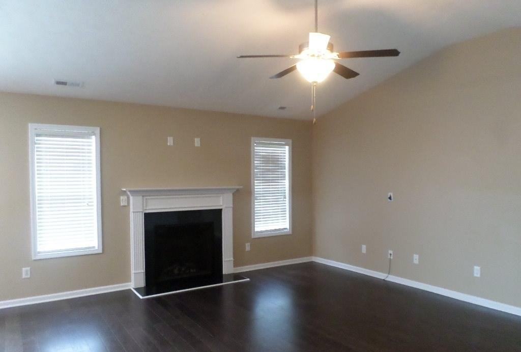 704 Radiant Drive - Photo 3 of 20