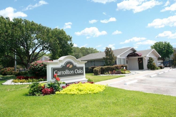 Carrollton Oaks - Photo 2 of 20