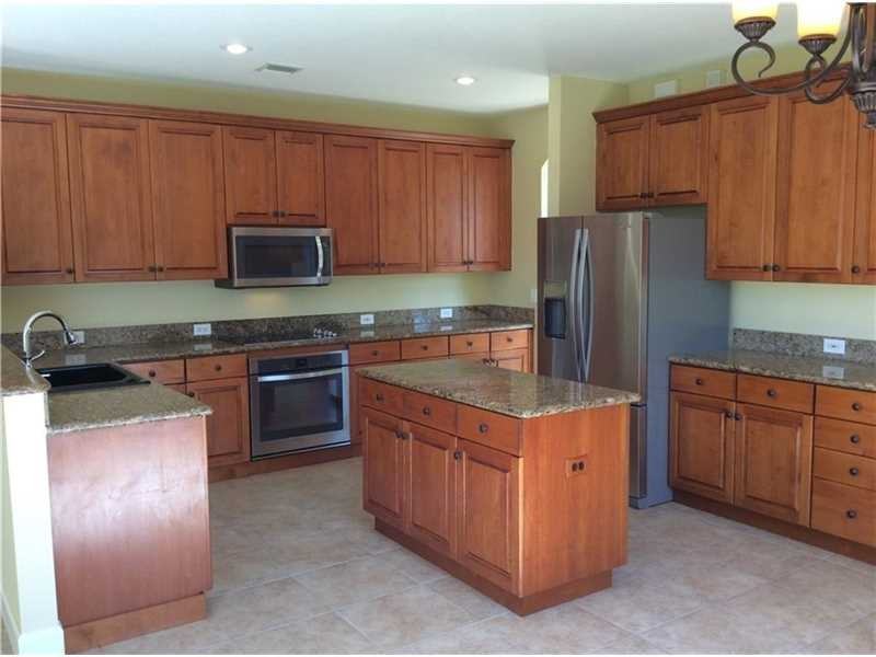 3933 SW 144th Terrace - Photo 2 of 8