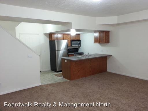 2507 S 160 E - Photo 2 of 15
