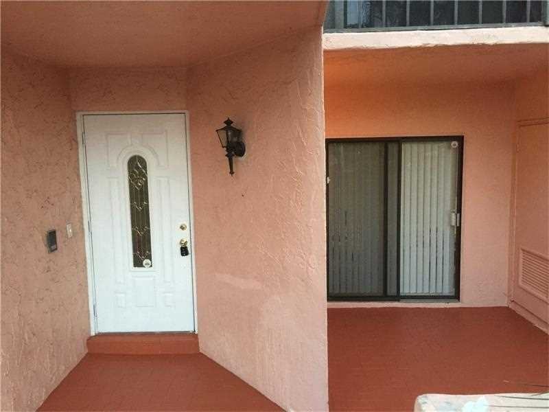 2700 S University Dr - Photo 2 of 8