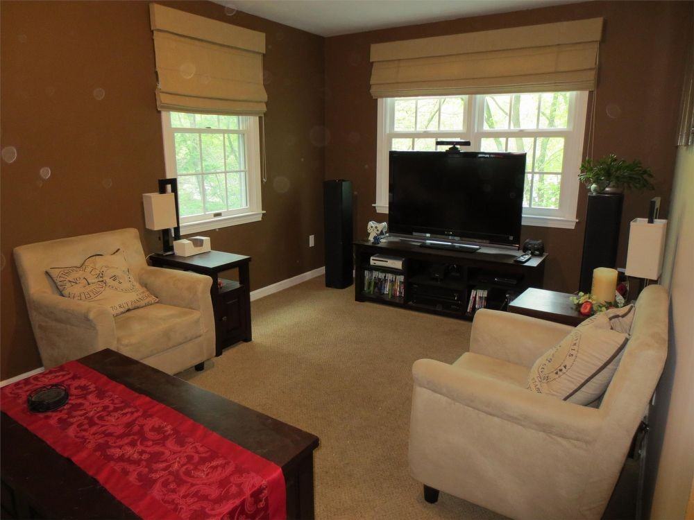 224 Nashua Rd - Photo 3 of 4