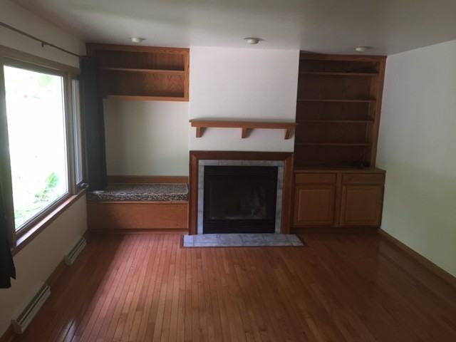 1120 Ridgeway Blvd - Photo 3 of 9