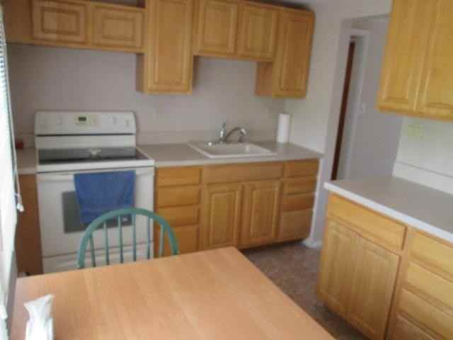 2192 Johnson Pl - Photo 2 of 6