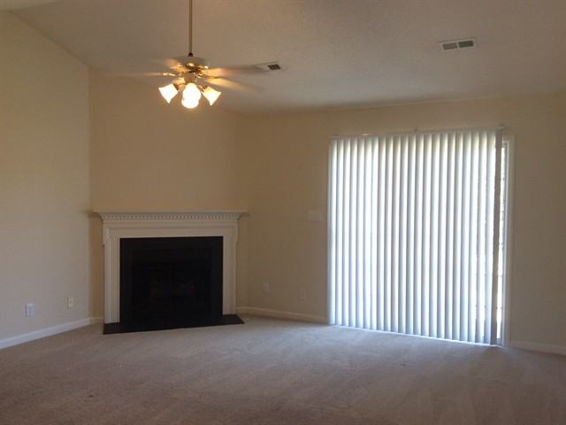 135 Crossfield Ridge Ct SW - Photo 3 of 16