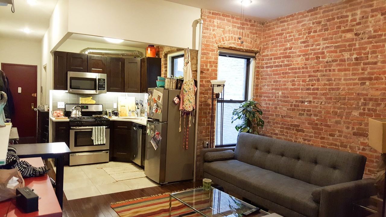 445 Rogers Ave #2