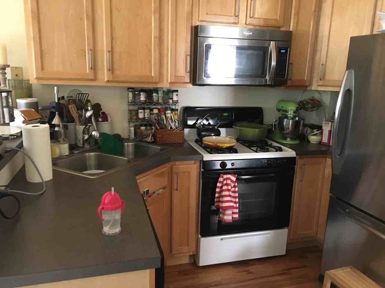 1935 N Wood Dr #2 - Photo 2 of 10