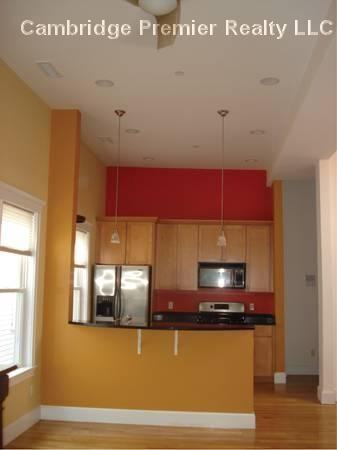 76 Dane St - Photo 2 of 7