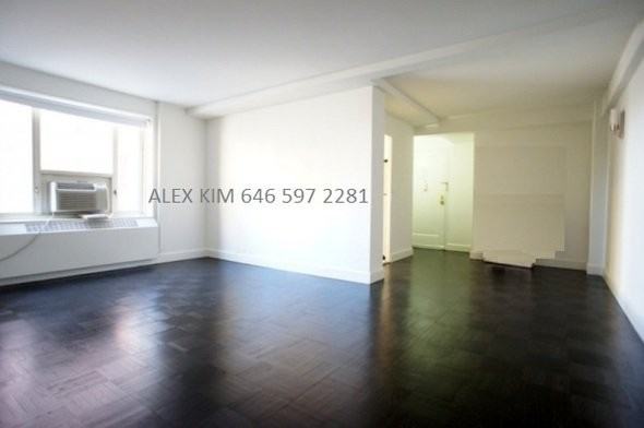 344 E 20th St - Photo 2 of 9