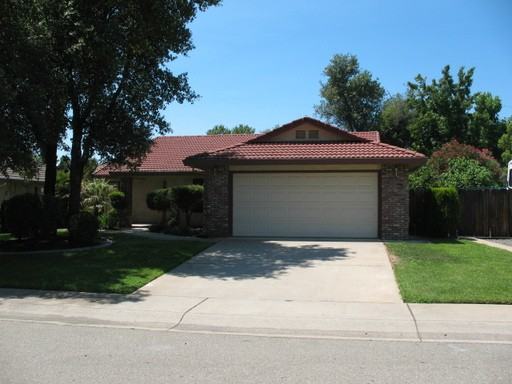 1756 Soda Springs Cir - Photo 2 of 21