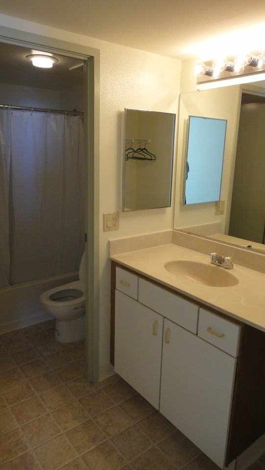 310 Eddy St - Photo 2 of 5