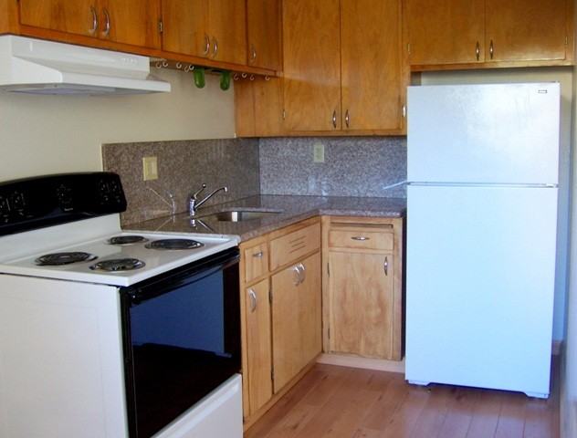 2017 Delaware St - Photo 2 of 6