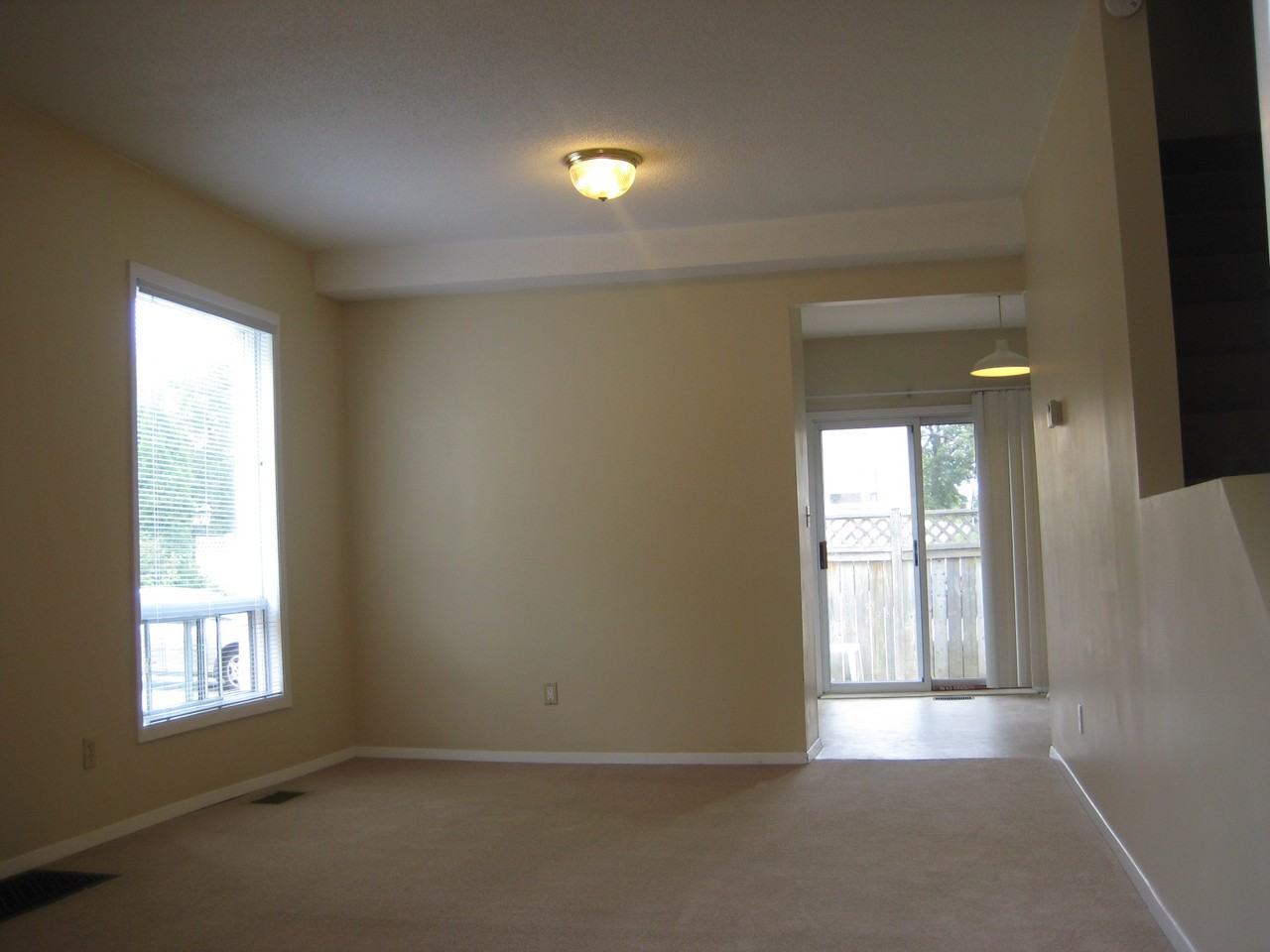 2 Maple Bush Ave - Photo 2 of 12