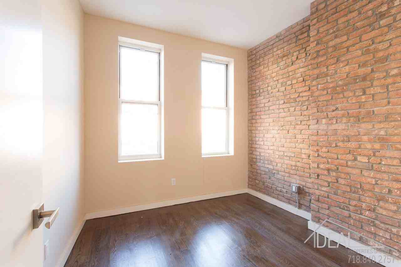890 Jefferson Ave - Photo 2 of 7