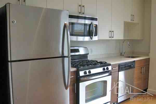 544 Union Ave - Photo 2 of 6