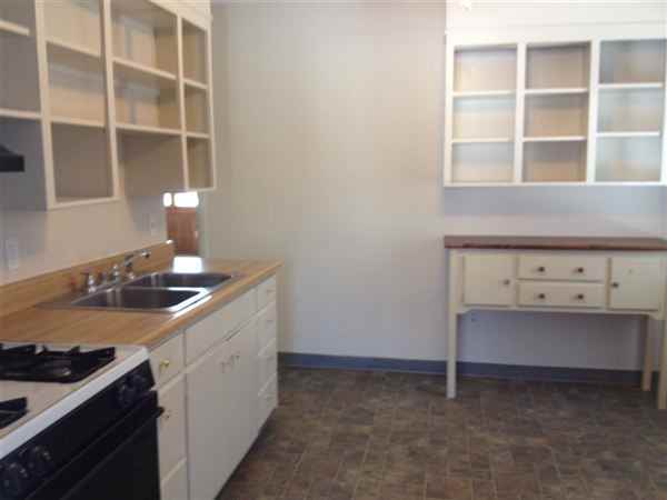 336 Bellevue St SW - Photo 3 of 13