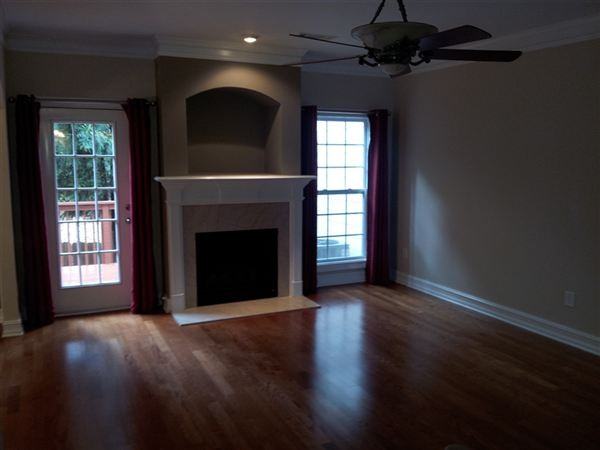 6 Reese Way - Photo 3 of 14