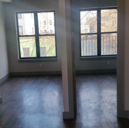 228 Jefferson St 1R - Photo 3 of 4