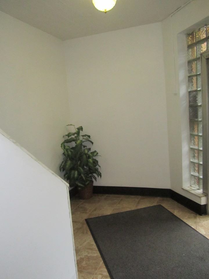 5712 Phillips Ave #B5 - Photo 7 of 28