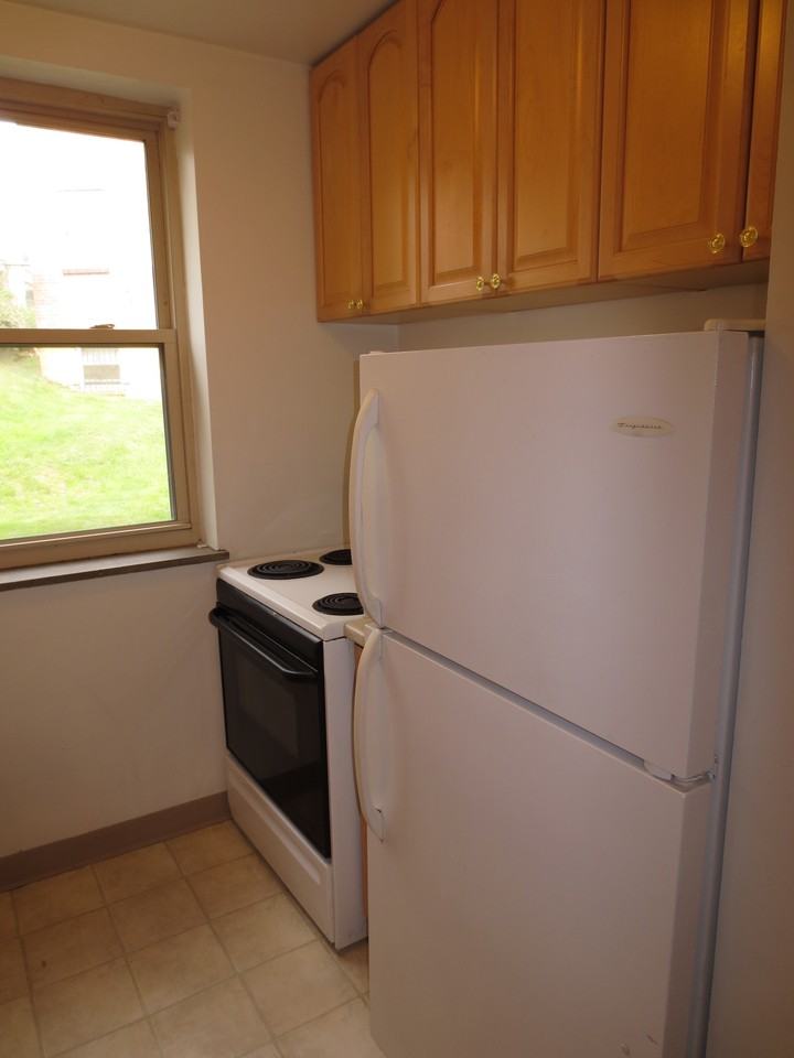 5712 Phillips Ave #B5 - Photo 2 of 28